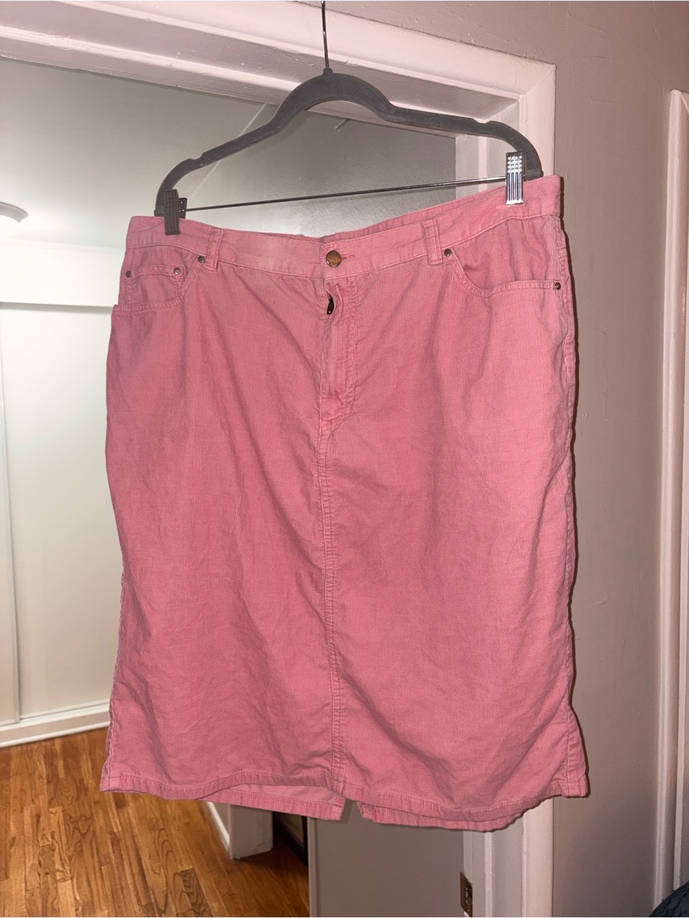 Jones New York Dusty Pink Corduroy Pencil Skirt